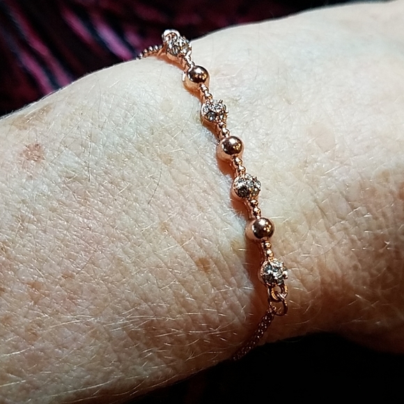 Rose gold tone bolo bracelet - Picture 5 of 7